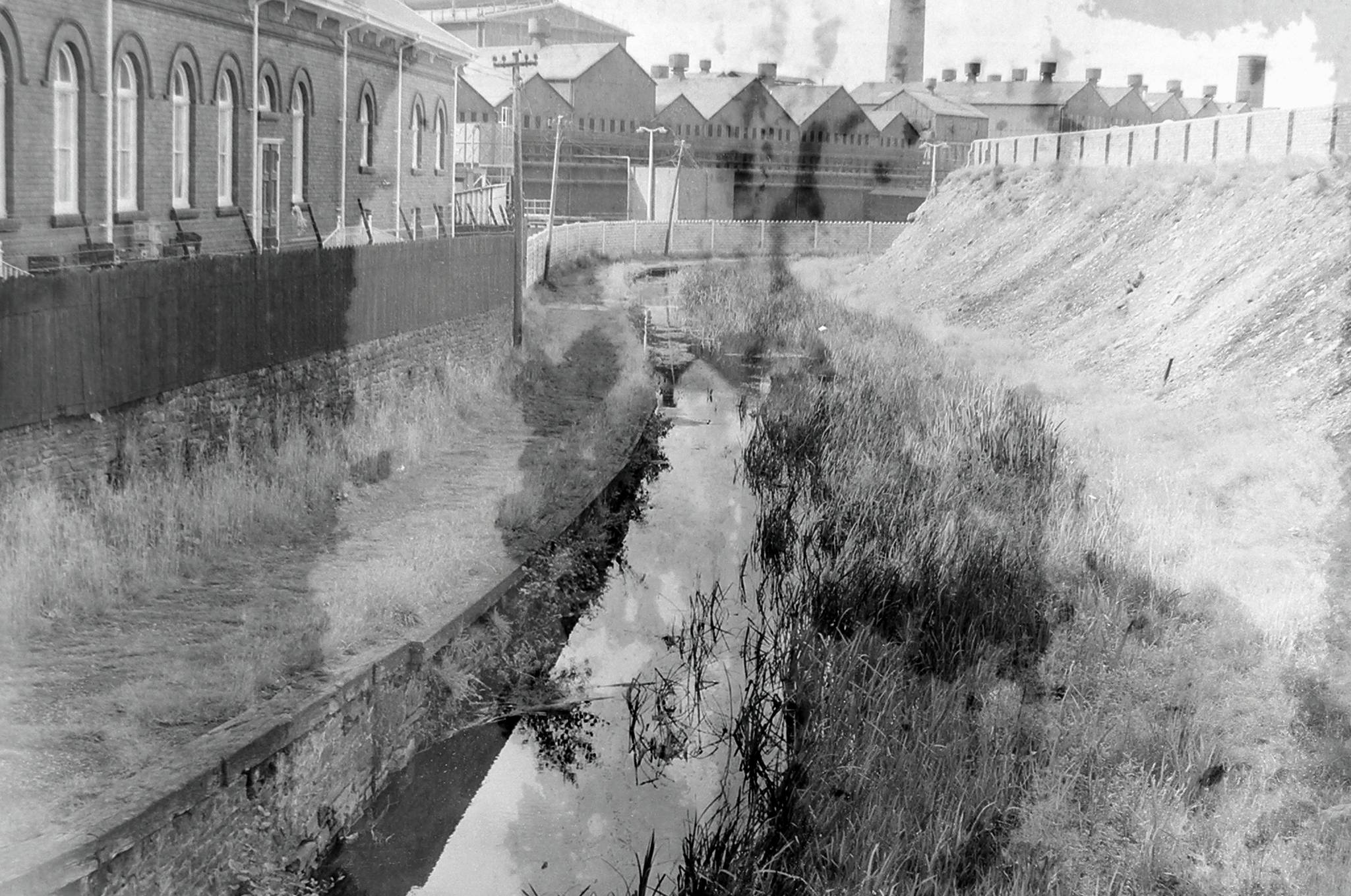 1 Brief History 2 Ian Wright 3 Clive Reed 4 Swansea Canal